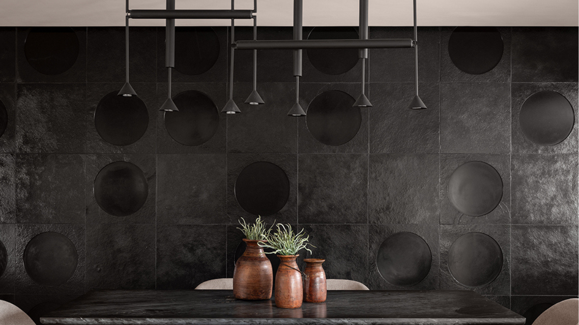 Metal art and decor