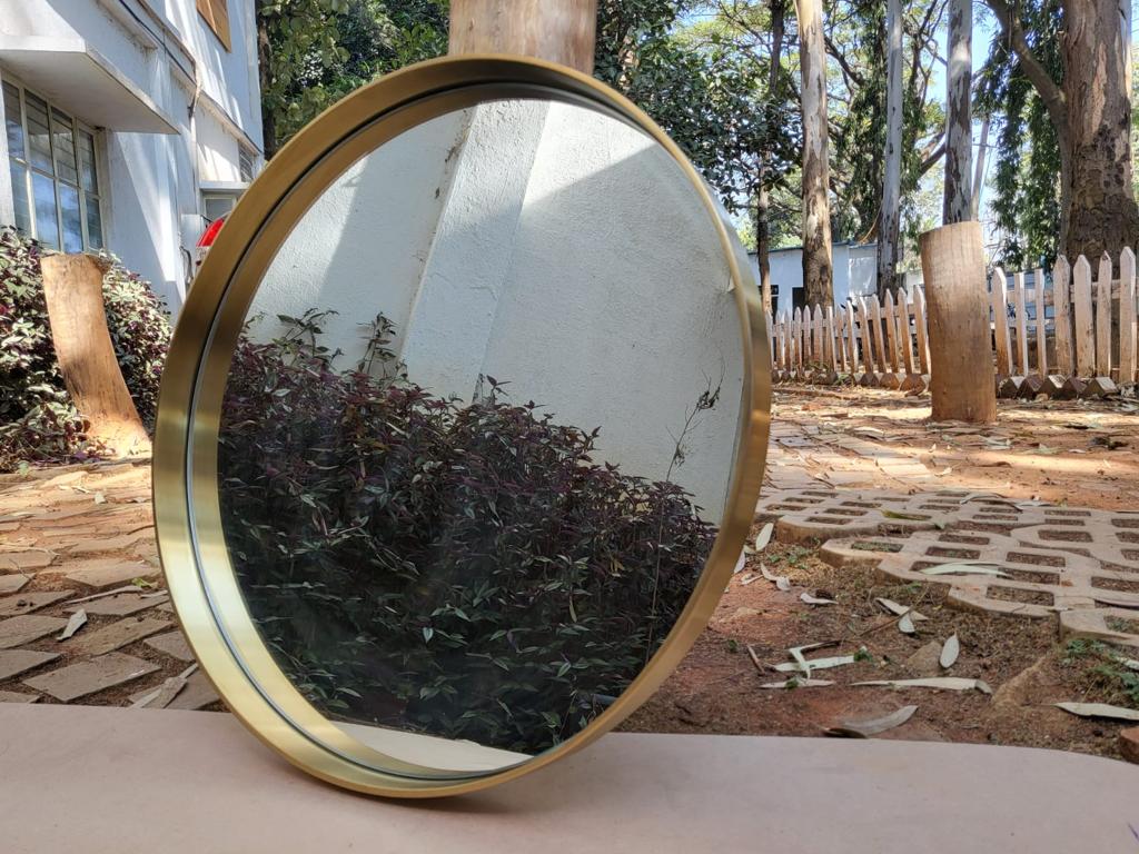DesignmintDecor - Round Glam Mirror 