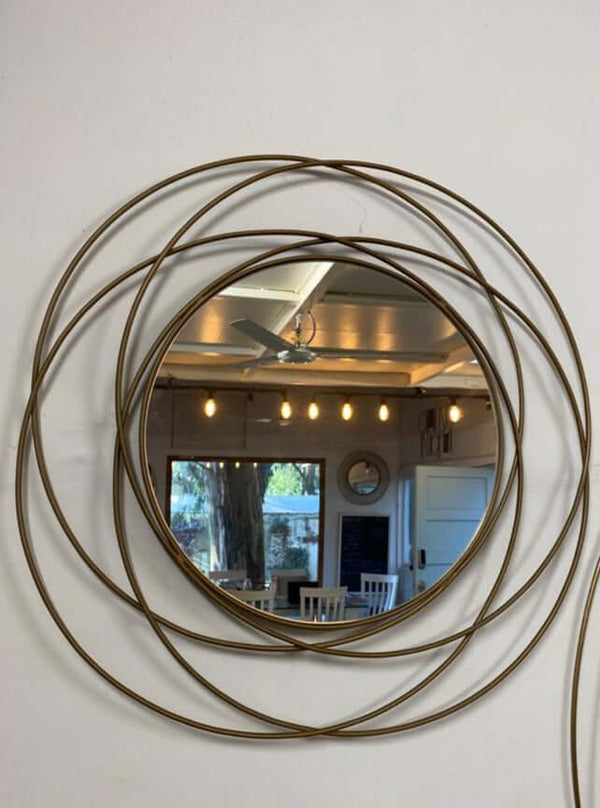 DesignmintDecor - Frangipani mirror in Brass Finish 